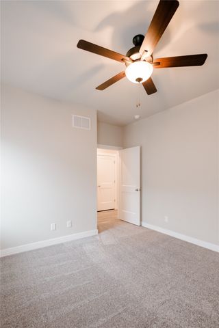 3240 Brook Landing Court, Des Moines, IA 50317