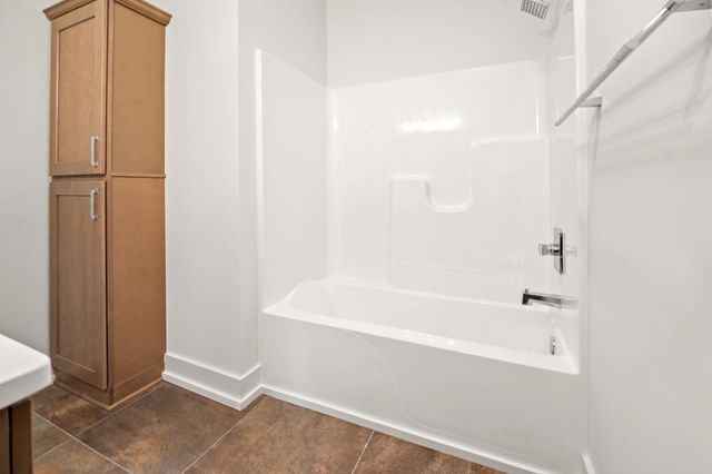 315 Dunbarton Ln., Conway, SC 29526