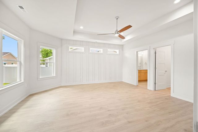 315 Dunbarton Ln., Conway, SC 29526