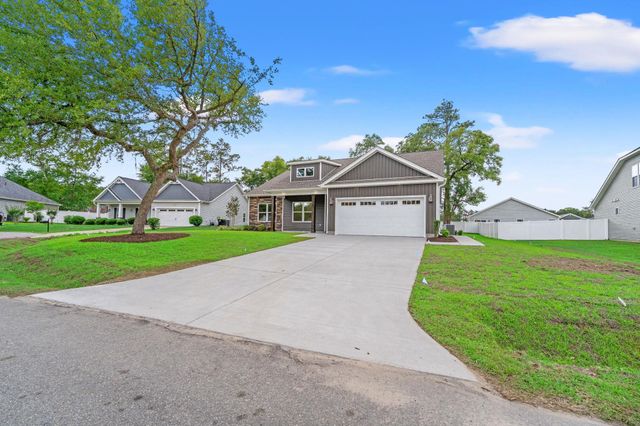 315 Dunbarton Ln., Conway, SC 29526