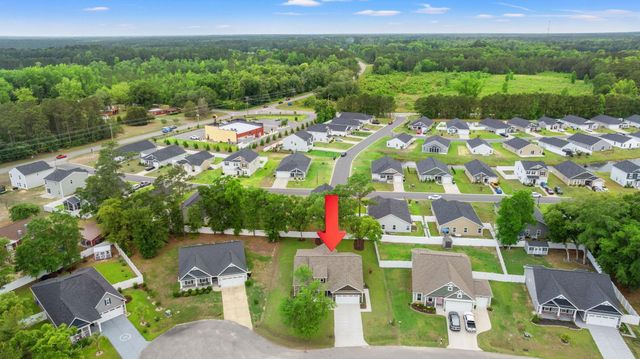 315 Dunbarton Ln., Conway, SC 29526