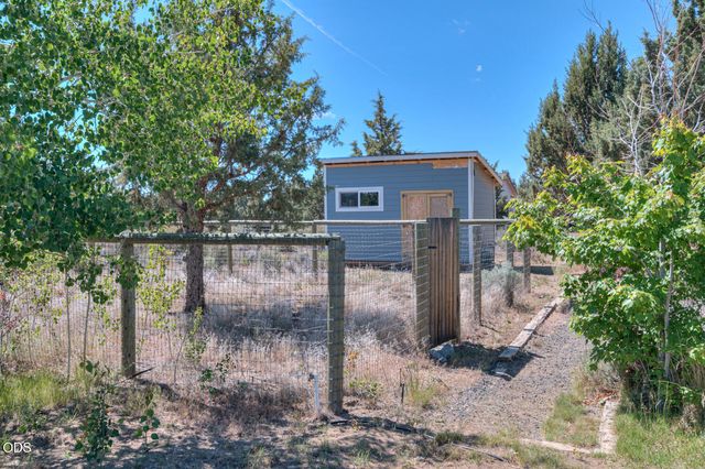 60900 Jennings Road, Bend, OR 97702