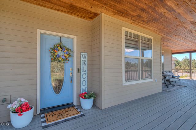 60900 Jennings Road, Bend, OR 97702