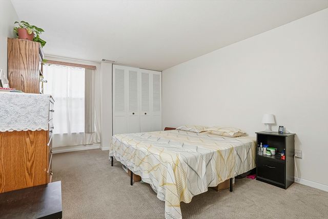 8 Shrewsbury Green Dr G, Shrewsbury, MA 01545