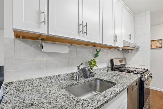 8 Shrewsbury Green Dr G, Shrewsbury, MA 01545