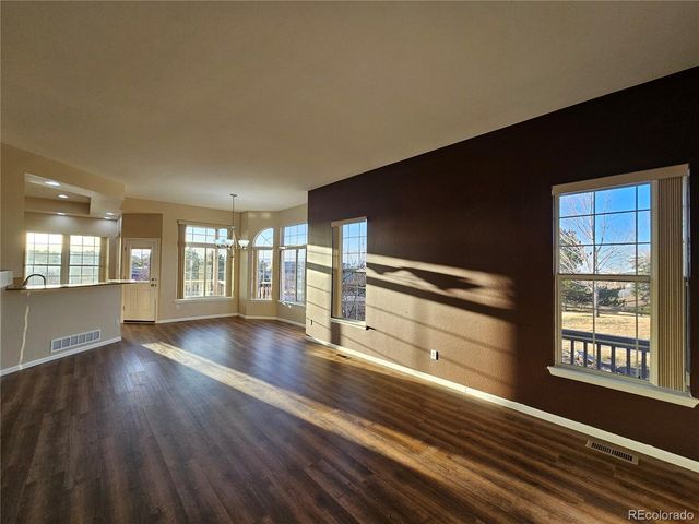 21 Woodland Cir, Highlands Ranch, CO 80126