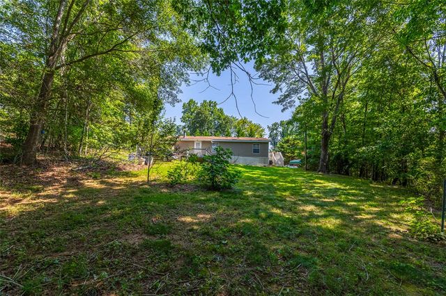 136 W Freedom Wood Drive, Liberty, SC 29657