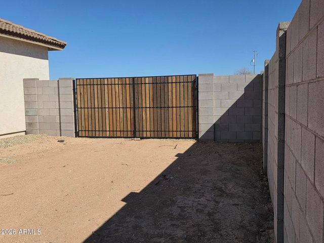 3820 N PALM Circle, Eloy, AZ 85131