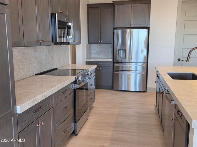 3820 N PALM Circle, Eloy, AZ 85131