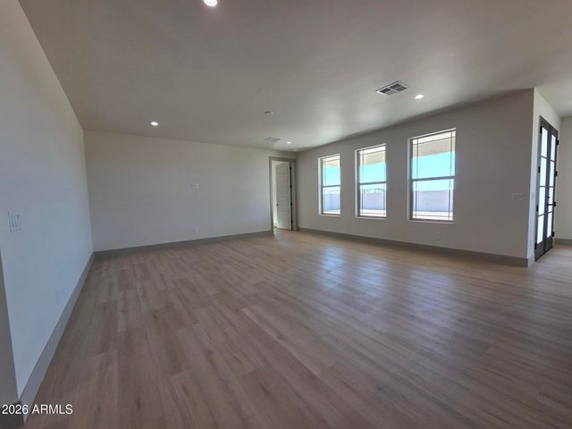 3820 N PALM Circle, Eloy, AZ 85131