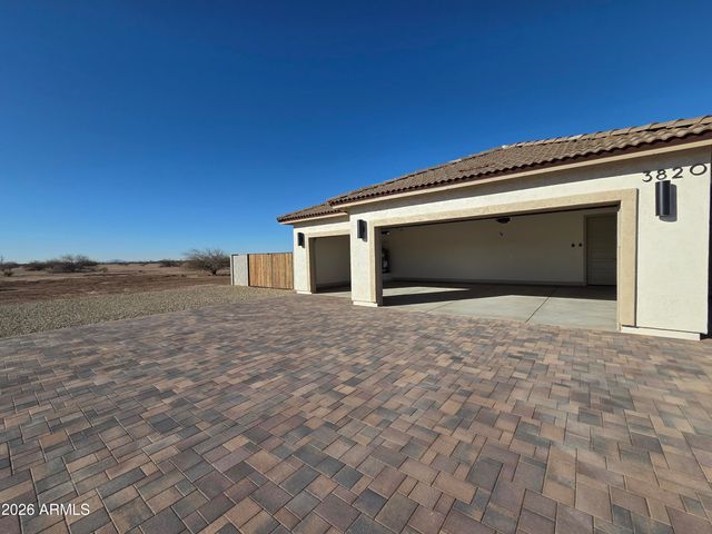 3820 N PALM Circle, Eloy, AZ 85131