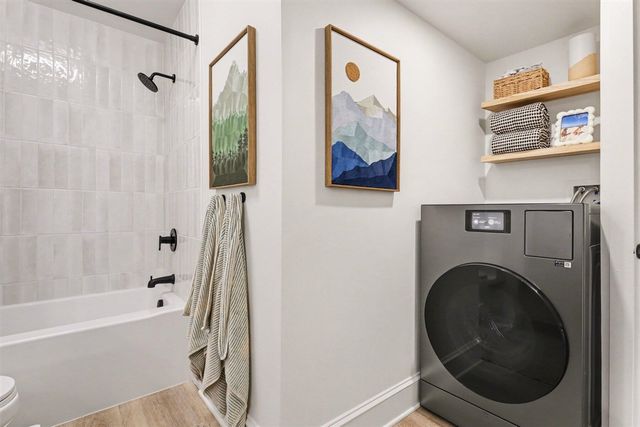 770 Brownwood Avenue, Grand Rapids, MI 49504