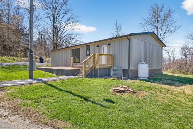 1010 Bald Rock Road, Albany, KY 42602