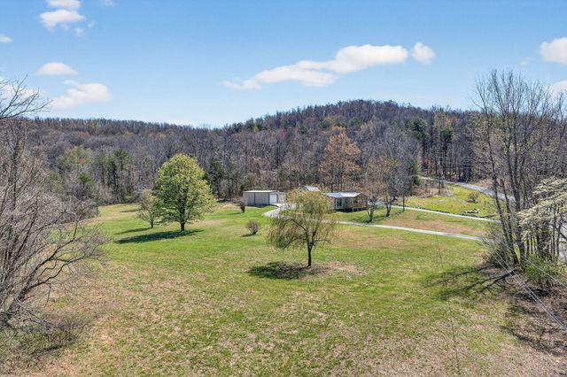 1010 Bald Rock Road, Albany, KY 42602