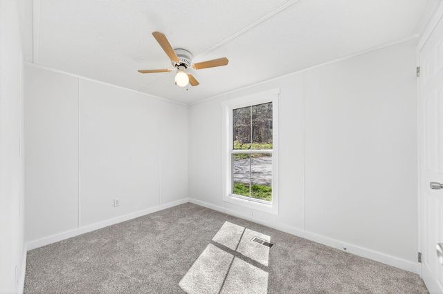 1010 Bald Rock Road, Albany, KY 42602