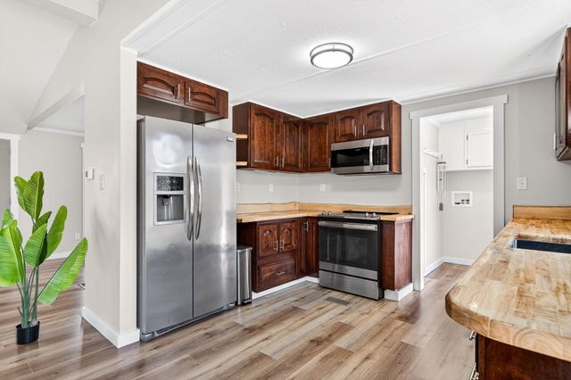 1010 Bald Rock Road, Albany, KY 42602