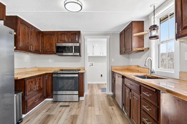 1010 Bald Rock Road, Albany, KY 42602