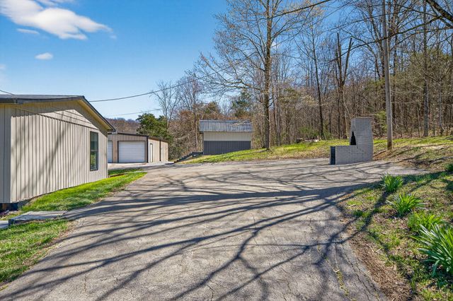 1010 Bald Rock Road, Albany, KY 42602