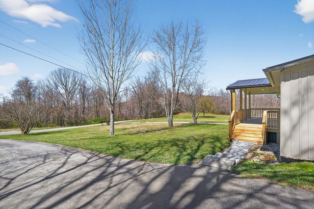 1010 Bald Rock Road, Albany, KY 42602