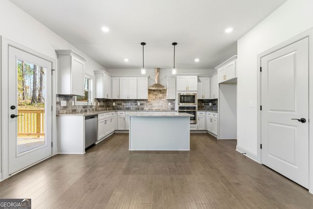 198 Lotus Lane 82, Covington, GA 30016