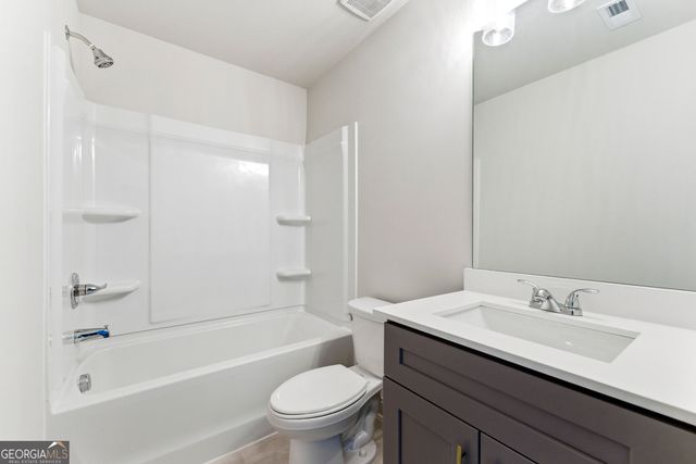 198 Lotus Lane 82, Covington, GA 30016