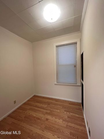 500 Washington Avenue, Albany, NY 12203