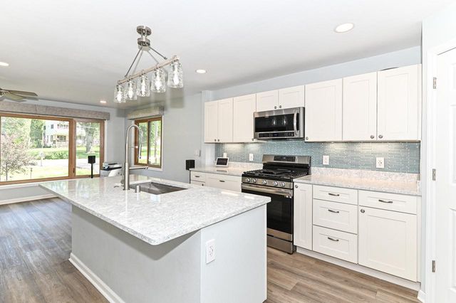 3663 E Obrien ROAD, Oak Creek, WI 53154