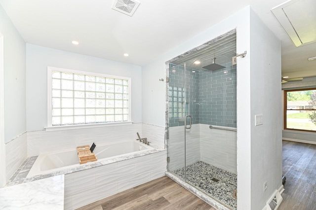3663 E Obrien ROAD, Oak Creek, WI 53154