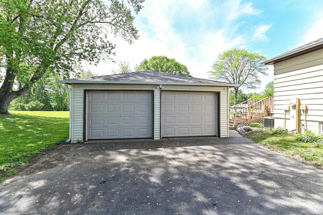 3663 E Obrien ROAD, Oak Creek, WI 53154