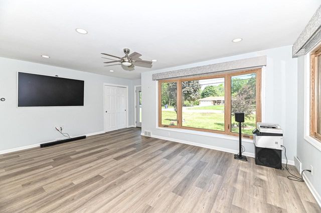 3663 E Obrien ROAD, Oak Creek, WI 53154
