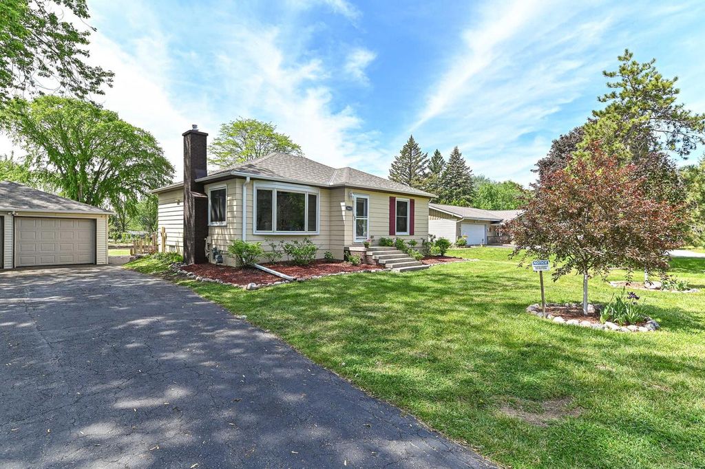 3663 E Obrien ROAD, Oak Creek, WI 53154