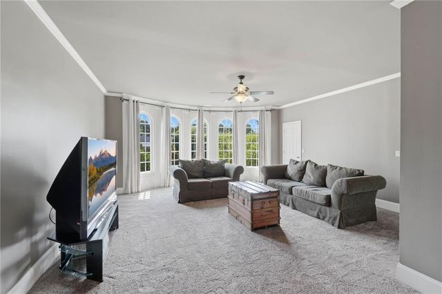 1072 Moores Walk Lane, Suwanee, GA 30024