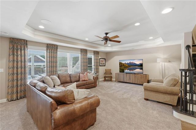 1072 Moores Walk Lane, Suwanee, GA 30024