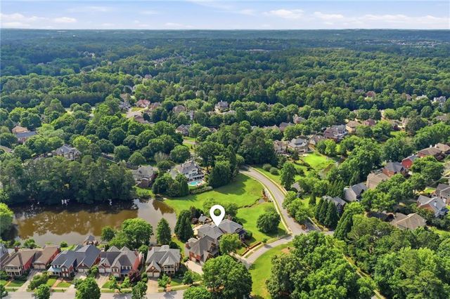 1072 Moores Walk Lane, Suwanee, GA 30024