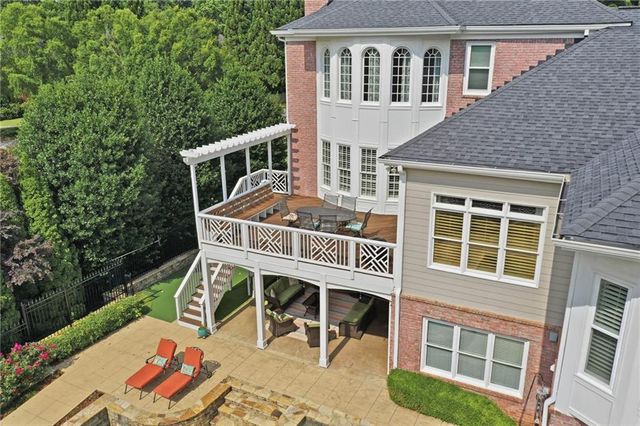1072 Moores Walk Lane, Suwanee, GA 30024