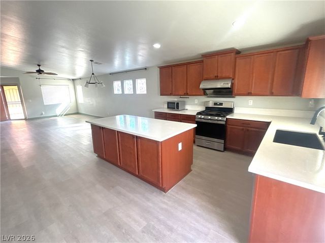 7887 BARNTUCKET Avenue 0, Las Vegas, NV 89147