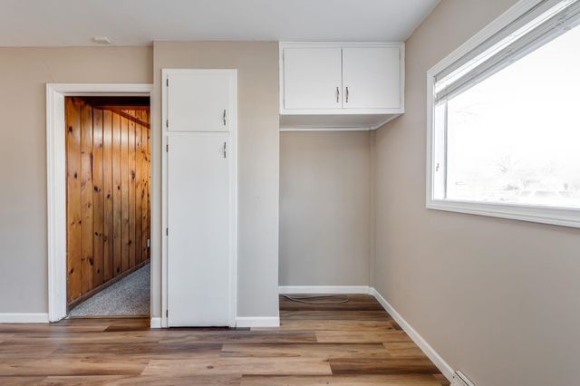 834 Big Bend Rd, Wichita, KS 67218