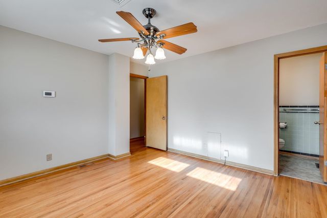 834 Big Bend Rd, Wichita, KS 67218