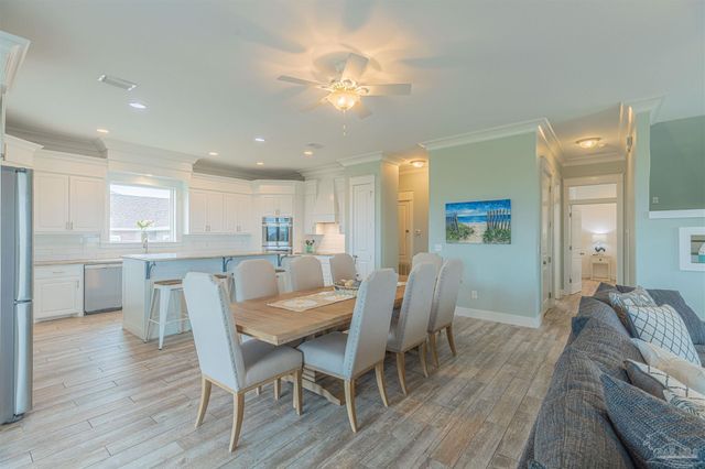1 Calle Traviesa, Pensacola Beach, FL 32561