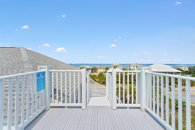 1 Calle Traviesa, Pensacola Beach, FL 32561