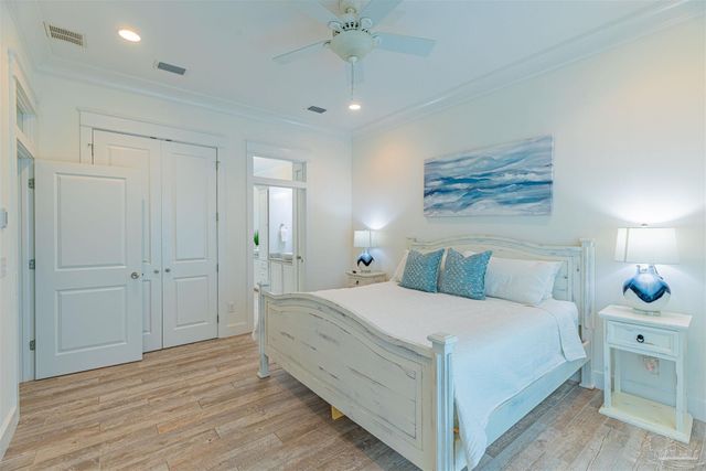 1 Calle Traviesa, Pensacola Beach, FL 32561