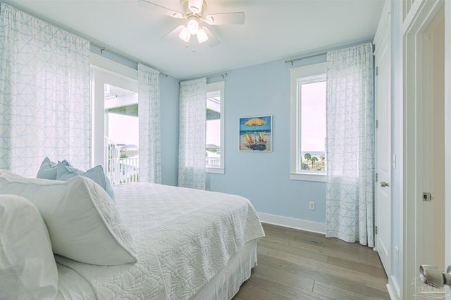 1 Calle Traviesa, Pensacola Beach, FL 32561