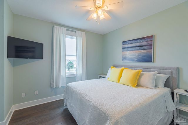 1 Calle Traviesa, Pensacola Beach, FL 32561