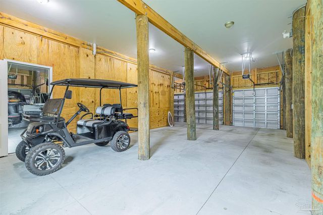 1 Calle Traviesa, Pensacola Beach, FL 32561