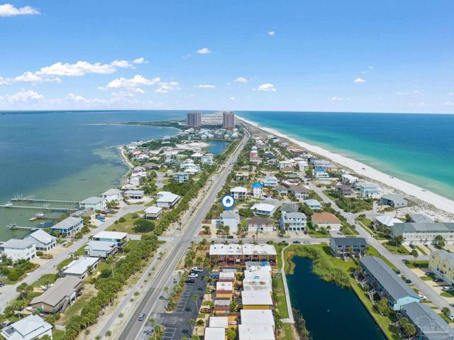 1 Calle Traviesa, Pensacola Beach, FL 32561