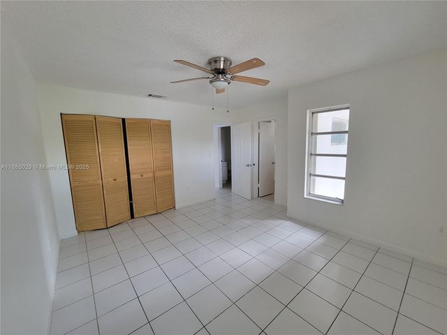 3936 NW 76th Ter 3936, Davie, FL 33024