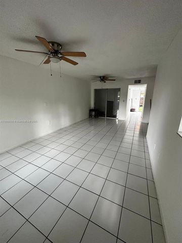 3936 NW 76th Ter 3936, Davie, FL 33024