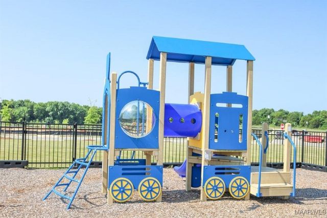 5206 Pike Loop, Pike Road, AL 36064