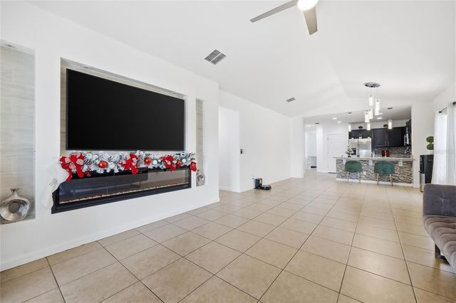 4636 MARCOS CIRCLE, Kissimmee, FL 34758