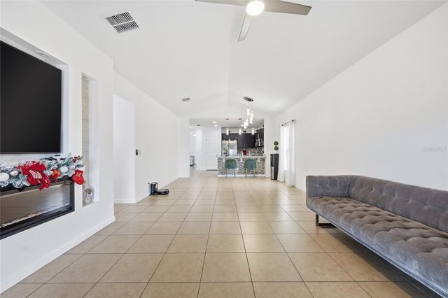 4636 MARCOS CIRCLE, Kissimmee, FL 34758